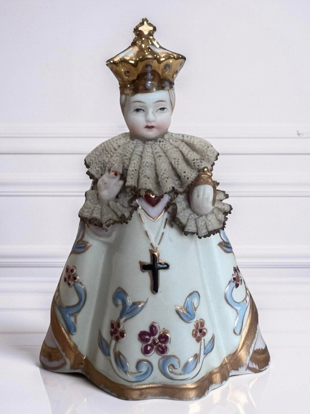 Vintage Infant of Prague Statue Lefton Religious Figurine KW718 Hand painted 5"